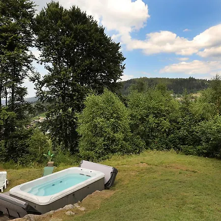 شاليه Charming Cocoon Pool And Jacuzzi