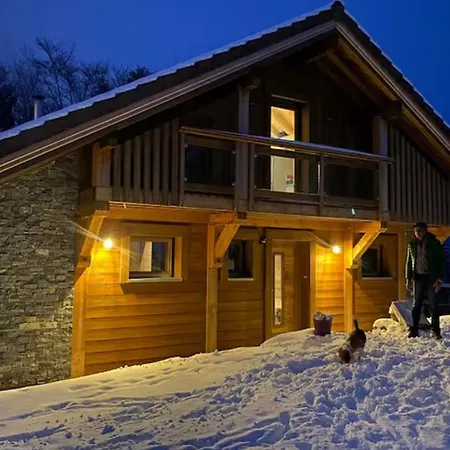 Charming Cocoon Pool And Jacuzzi شاليه جوراردُميه