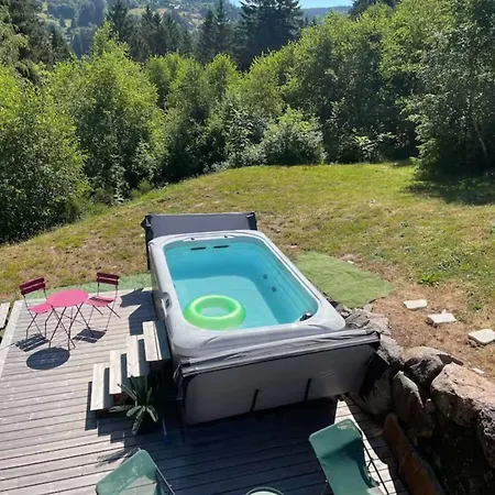 شاليه Charming Cocoon Pool And Jacuzzi