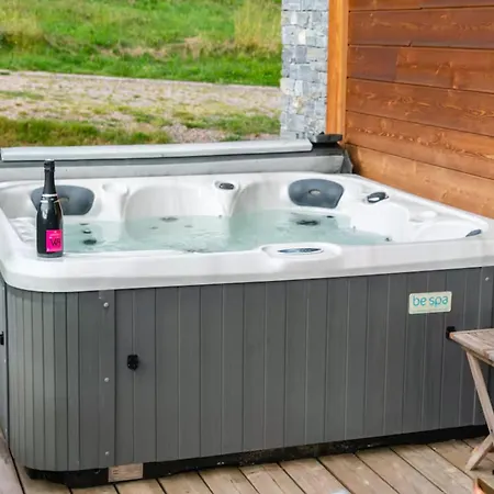 Charming Cocoon Pool And Jacuzzi Alpstuga *