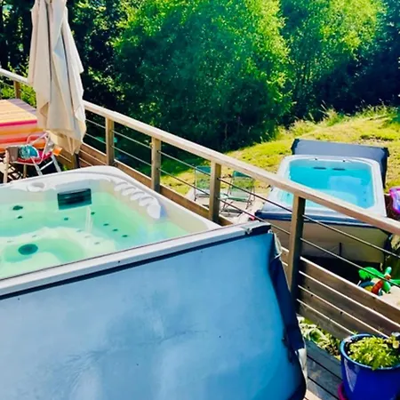 Charming Cocoon Pool And Jacuzzi شاليه جوراردُميه