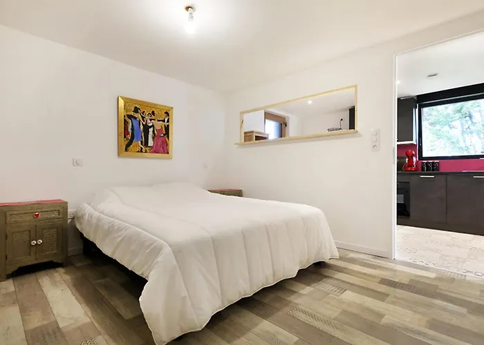 Charming Cocoon Pool And Jacuzzi Horská chata