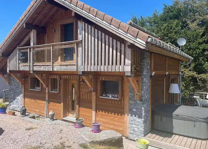 Charming Cocoon Pool And Jacuzzi Horská chata *